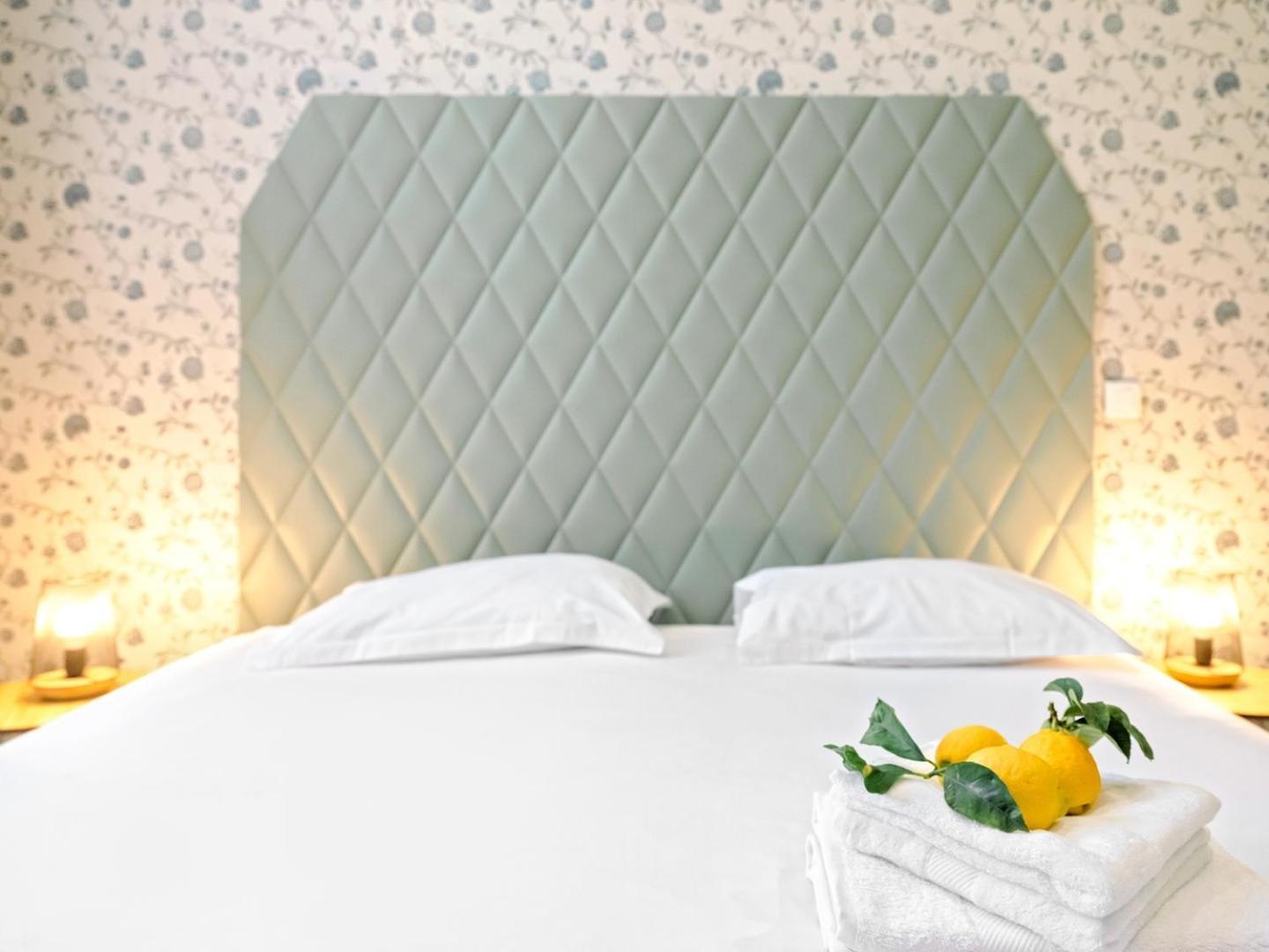 Hotel Lemon Menton Eksteriør billede